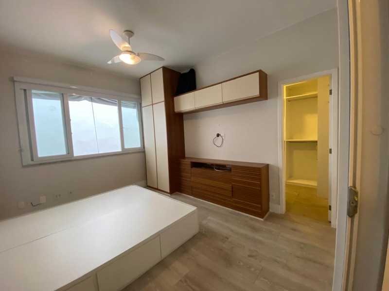 Cobertura à venda com 4 quartos, 208m² - Foto 19
