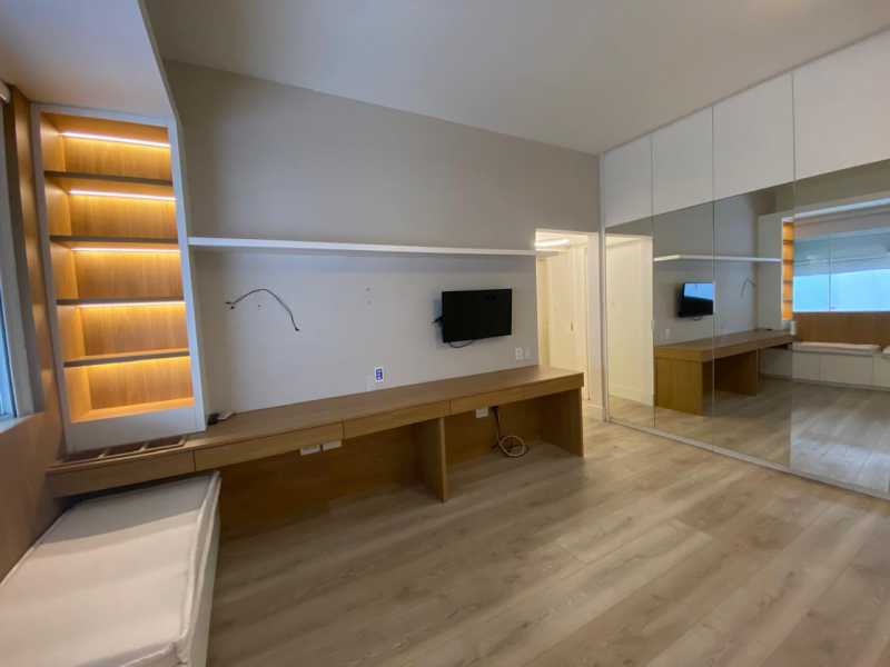 Cobertura à venda com 4 quartos, 208m² - Foto 29