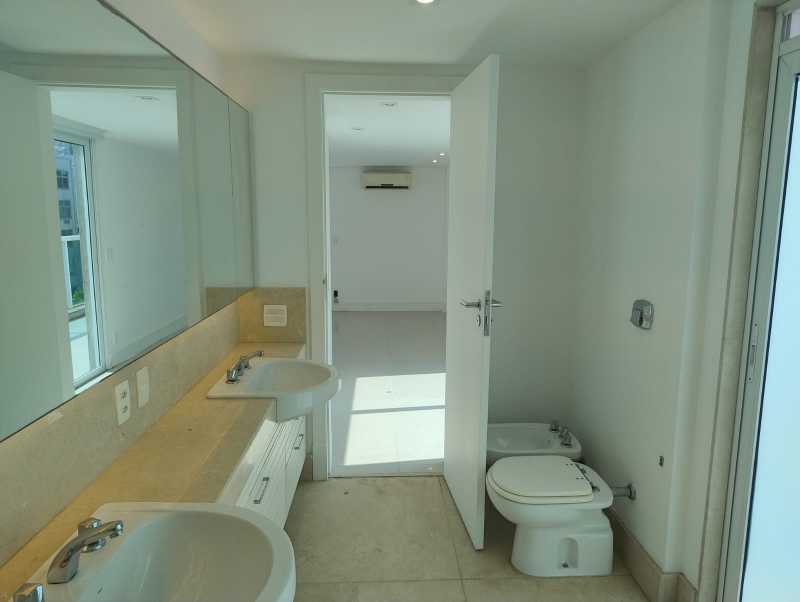 Cobertura para alugar com 2 quartos, 98m² - Foto 25