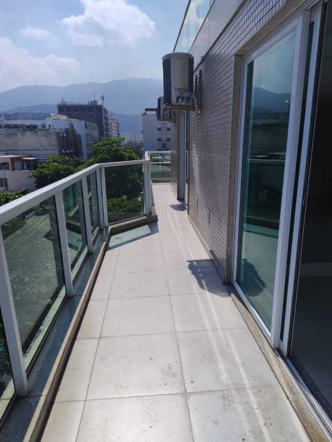 Cobertura para alugar com 2 quartos, 98m² - Foto 8
