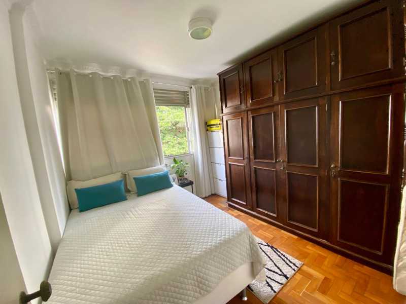 Apartamento à venda com 3 quartos, 100m² - Foto 13
