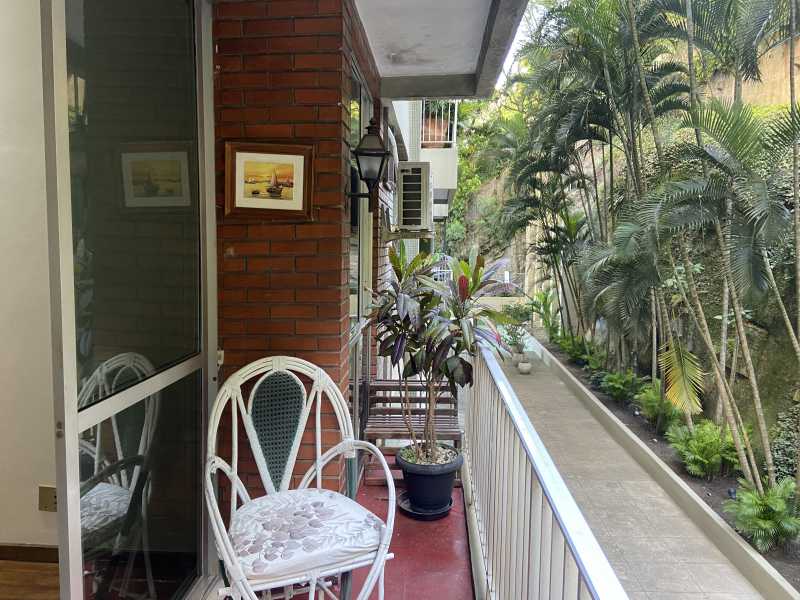 Apartamento para alugar com 2 quartos, 104m² - Foto 4
