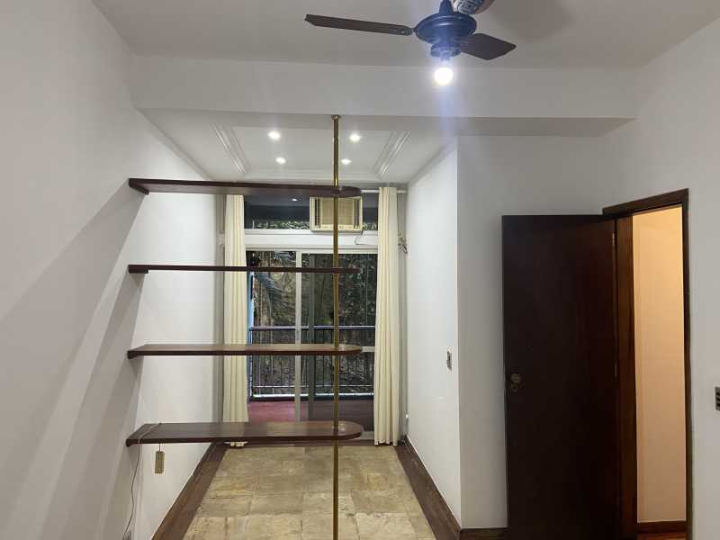Apartamento para alugar com 2 quartos, 104m² - Foto 8