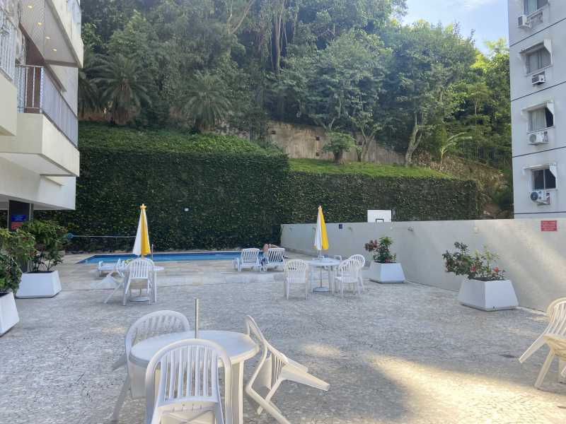 Apartamento para alugar com 2 quartos, 104m² - Foto 23