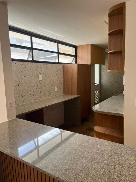 Cobertura para alugar com 3 quartos, 182m² - Foto 3