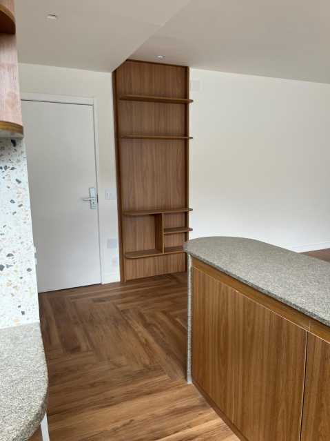 Cobertura para alugar com 3 quartos, 182m² - Foto 11