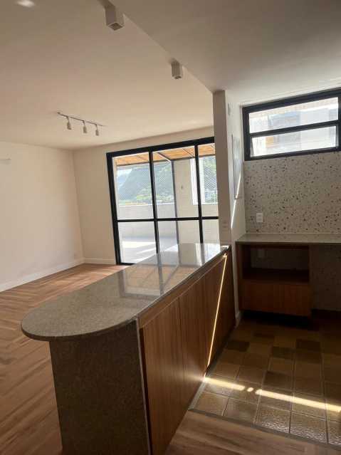 Cobertura para alugar com 3 quartos, 182m² - Foto 14