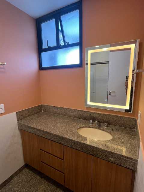 Cobertura para alugar com 3 quartos, 182m² - Foto 16