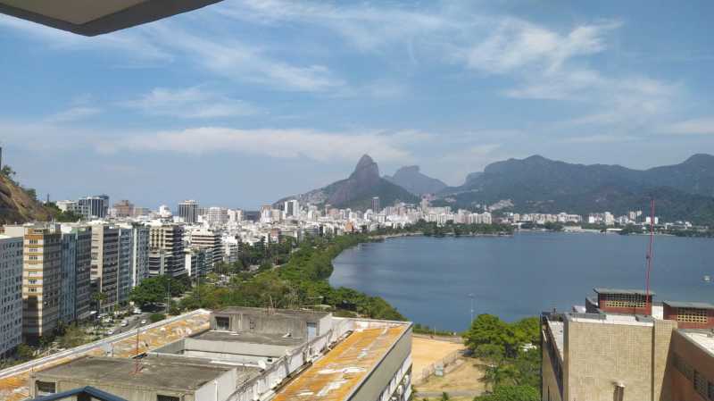 Cobertura à venda com 3 quartos, 200m² - Foto 19