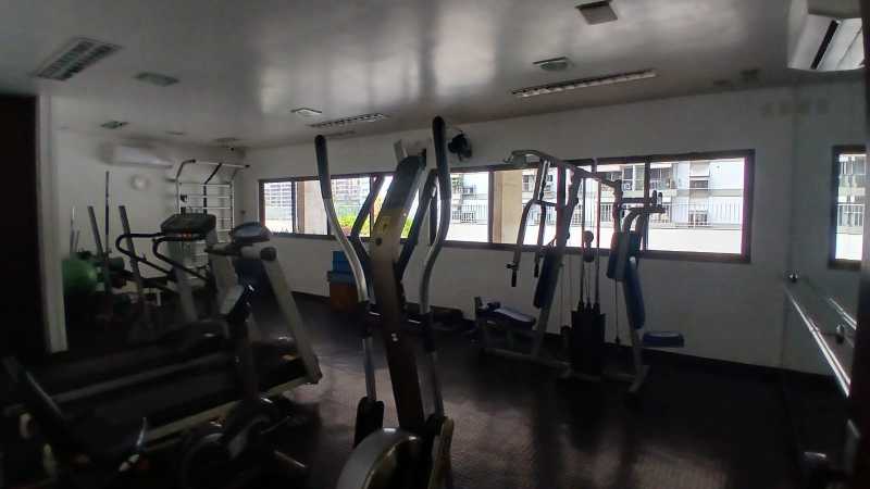Cobertura à venda com 3 quartos, 200m² - Foto 25