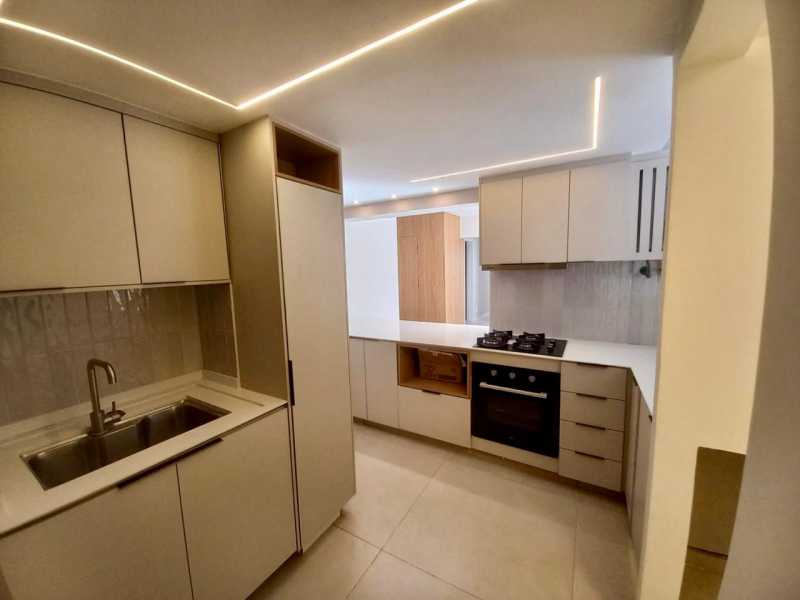 Apartamento à venda com 3 quartos, 88m² - Foto 8