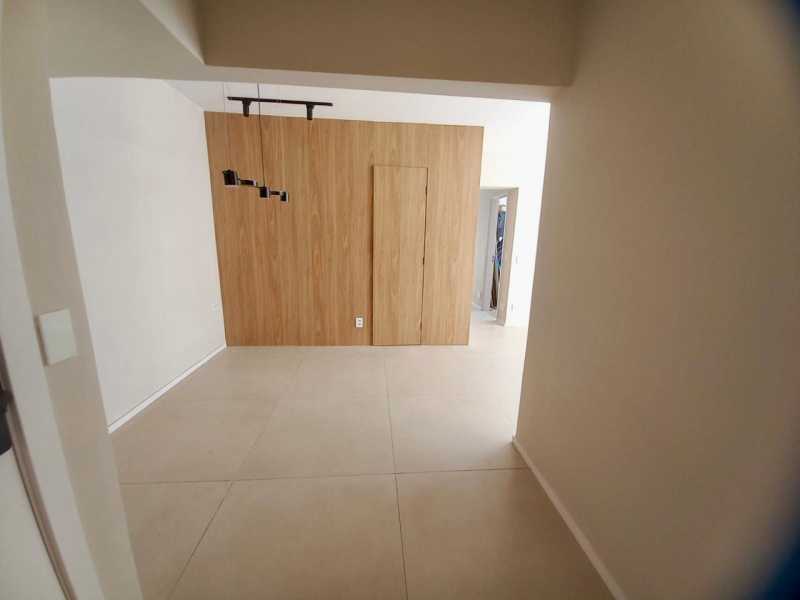 Apartamento à venda com 3 quartos, 88m² - Foto 9