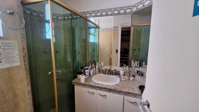 Cobertura para alugar com 3 quartos, 203m² - Foto 23