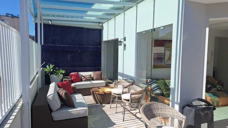 Cobertura para alugar com 3 quartos, 203m² - Foto 3