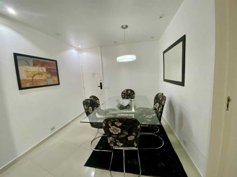 Apartamento à venda com 3 quartos, 90m² - Foto 5