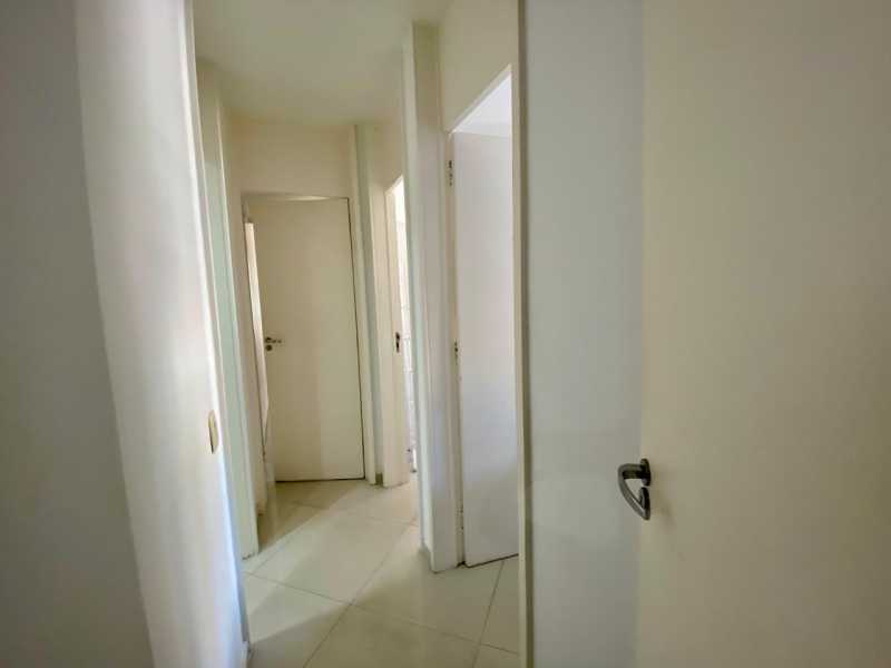 Apartamento à venda com 3 quartos, 90m² - Foto 8