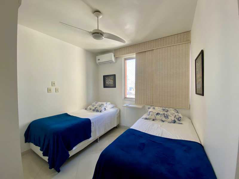 Apartamento à venda com 3 quartos, 90m² - Foto 12