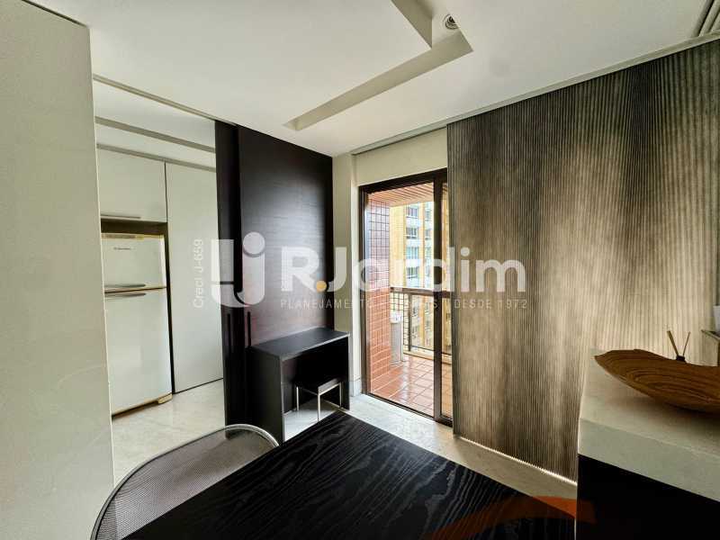 Apartamento à venda e aluguel com 2 quartos, 82m² - Foto 5