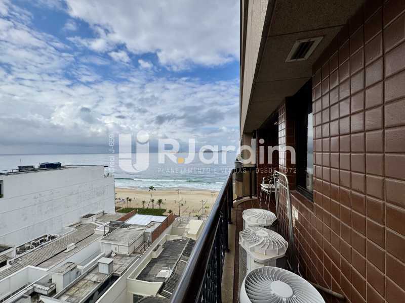Apartamento à venda e aluguel com 2 quartos, 82m² - Foto 20