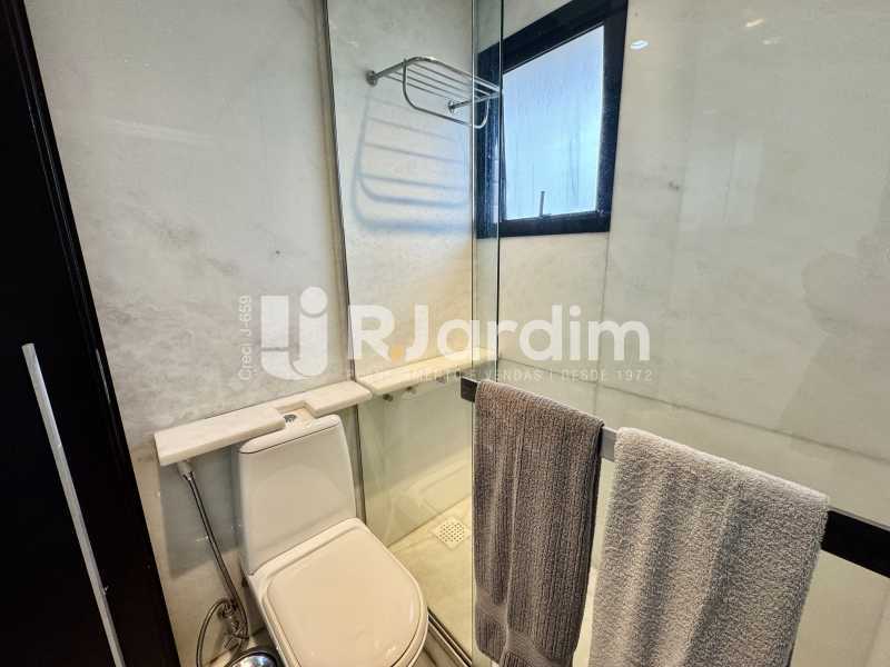 Apartamento à venda e aluguel com 2 quartos, 82m² - Foto 22