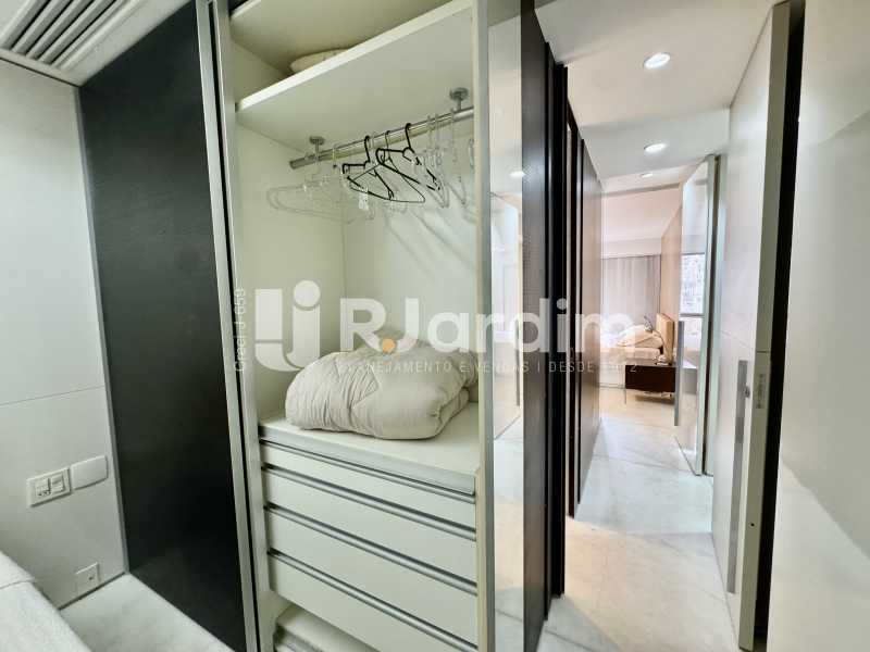 Apartamento à venda e aluguel com 2 quartos, 82m² - Foto 25