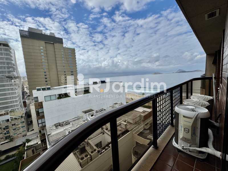 Apartamento à venda e aluguel com 2 quartos, 82m² - Foto 19