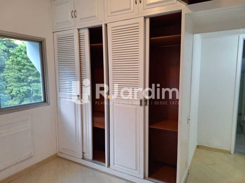 Apartamento à venda com 2 quartos, 100m² - Foto 7