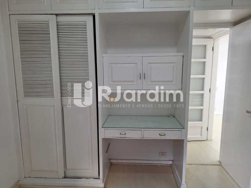 Apartamento à venda com 2 quartos, 100m² - Foto 8