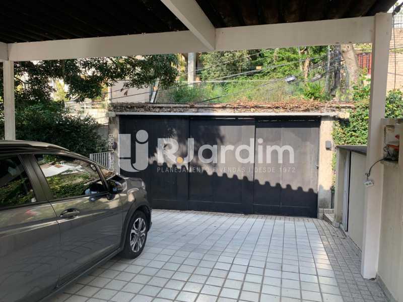 Casa para alugar com 5 quartos, 563m² - Foto 9