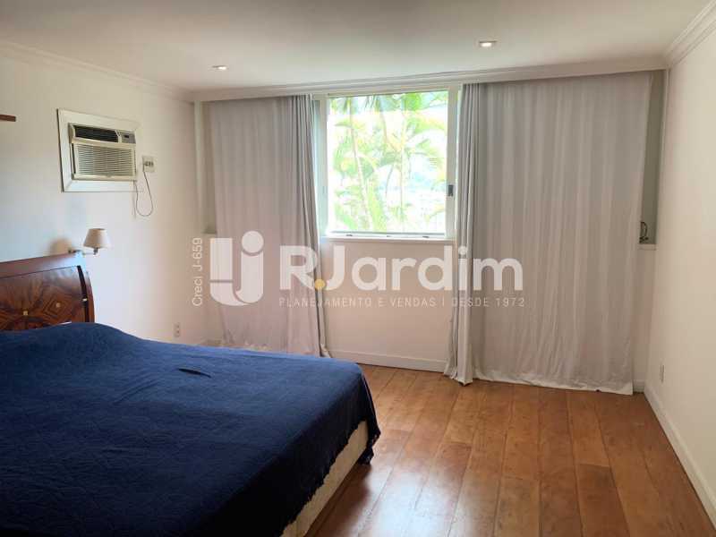 Casa para alugar com 5 quartos, 563m² - Foto 29