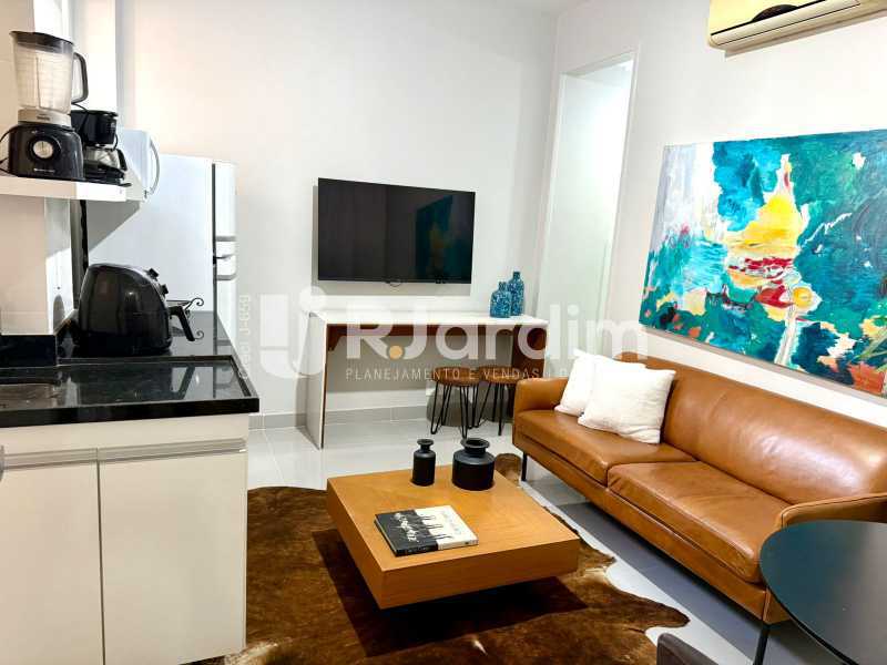 Apartamento para alugar com 1 quarto, 40m² - Foto 2