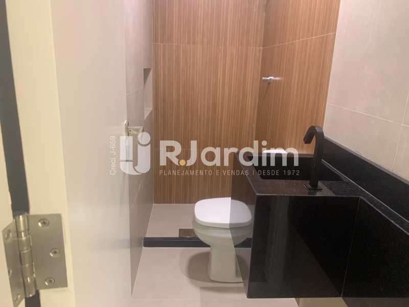 Apartamento à venda com 3 quartos, 150m² - Foto 20