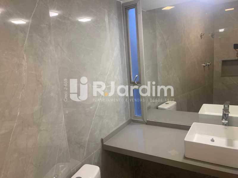 Apartamento à venda com 3 quartos, 150m² - Foto 22
