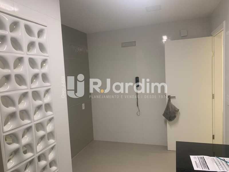 Apartamento à venda com 3 quartos, 150m² - Foto 24