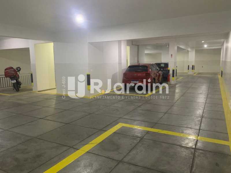 Apartamento à venda com 3 quartos, 150m² - Foto 28
