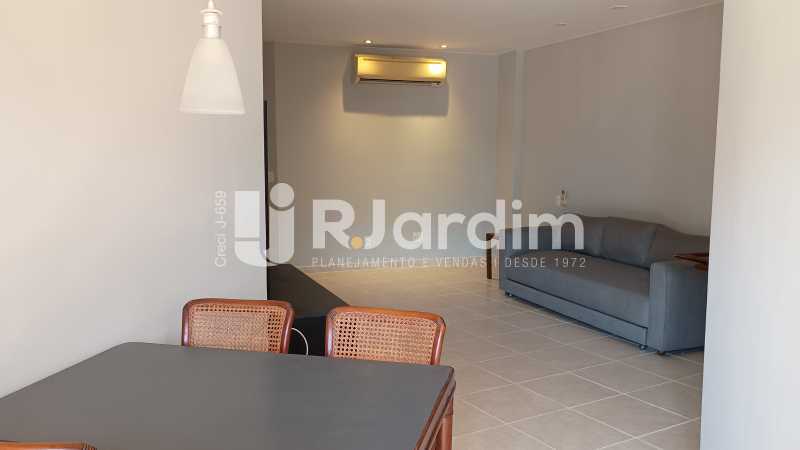Flat/Apart Hotel à venda com 1 quarto, 66m² - Foto 2