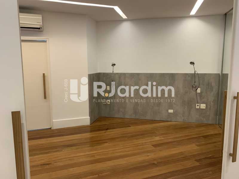 Apartamento à venda com 4 quartos, 304m² - Foto 21