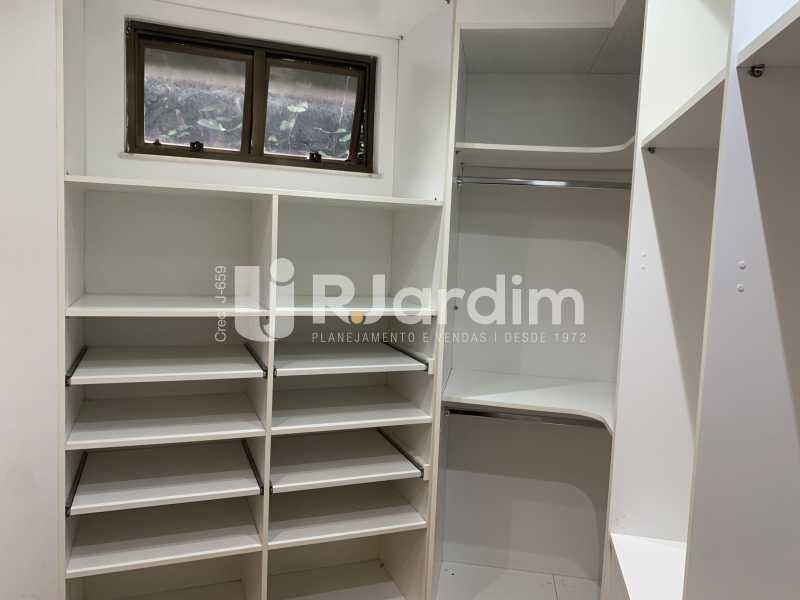 Apartamento à venda com 4 quartos, 304m² - Foto 22