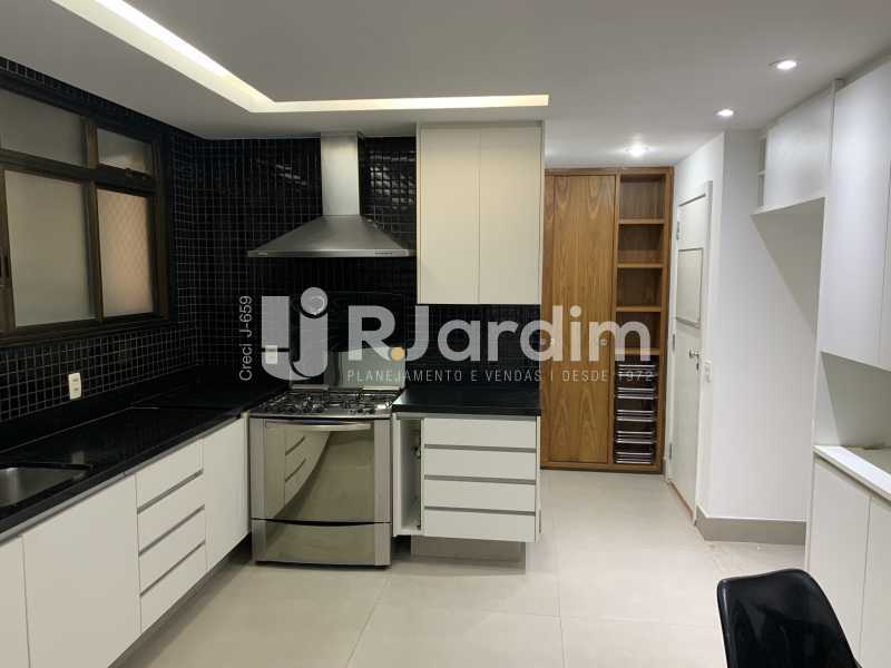 Apartamento à venda com 4 quartos, 304m² - Foto 29