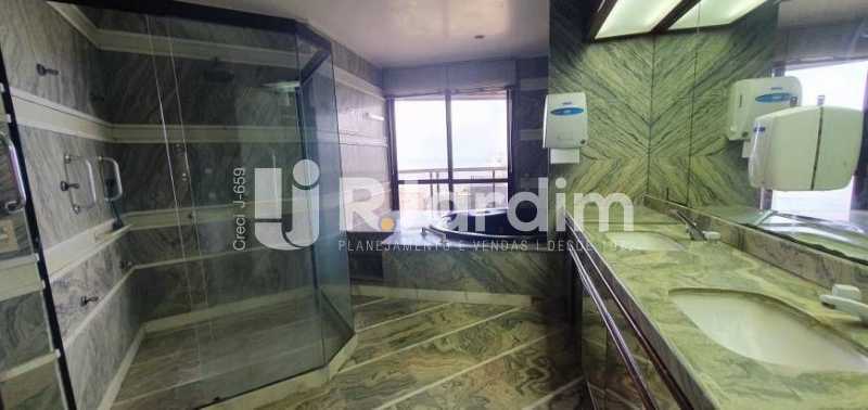 Cobertura para alugar com 4 quartos, 850m² - Foto 22