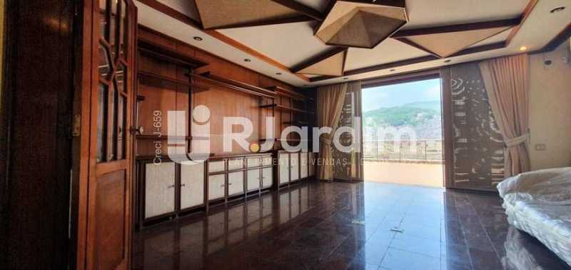 Cobertura para alugar com 4 quartos, 850m² - Foto 18