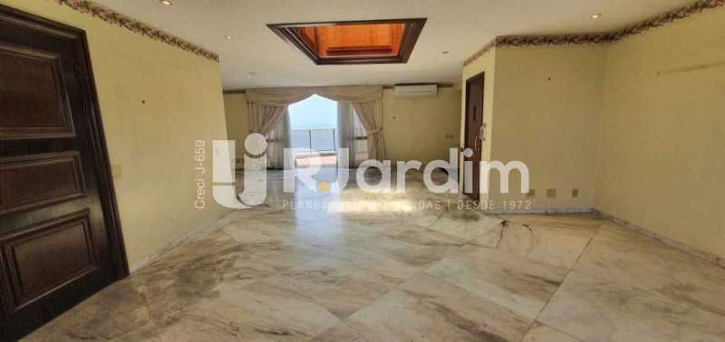 Cobertura para alugar com 4 quartos, 850m² - Foto 7
