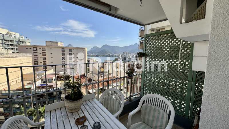 Apartamento à venda com 4 quartos, 167m² - Foto 8