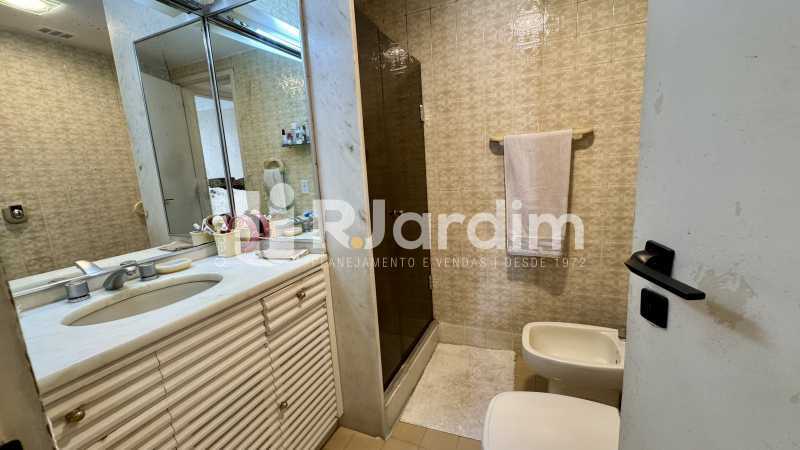 Apartamento à venda com 4 quartos, 167m² - Foto 26