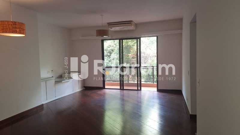 Apartamento à venda com 3 quartos, 135m² - Foto 6