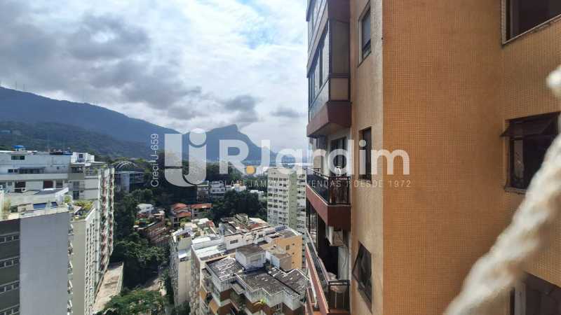 Apartamento à venda com 3 quartos, 135m² - Foto 20