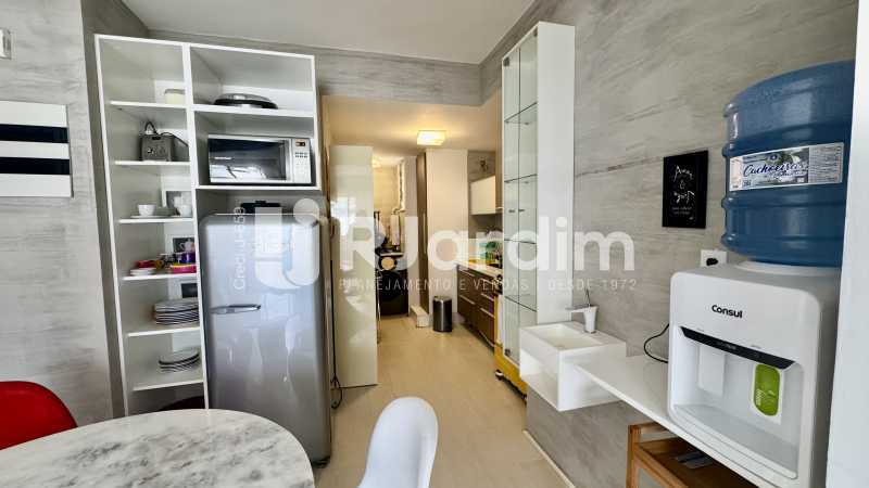 Apartamento à venda com 2 quartos, 100m² - Foto 6