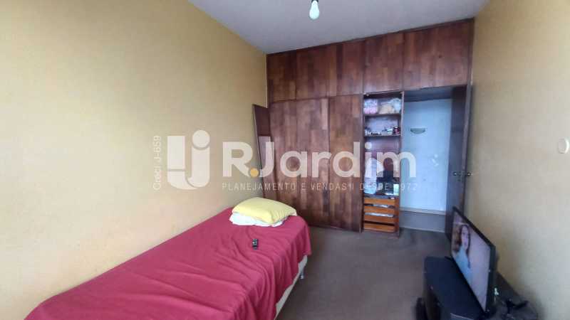 Apartamento à venda com 4 quartos, 197m² - Foto 21
