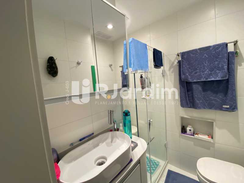 Apartamento à venda com 3 quartos, 85m² - Foto 16