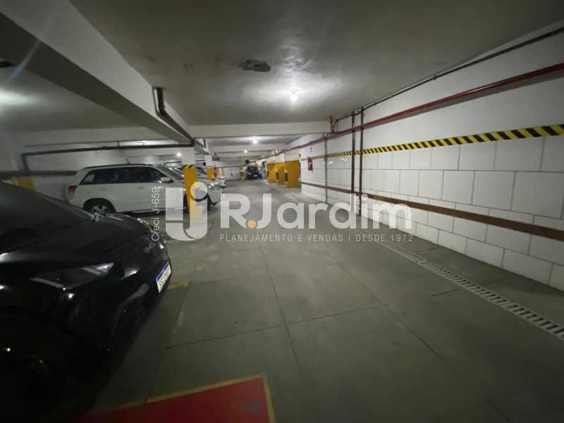 Apartamento à venda com 3 quartos, 85m² - Foto 22